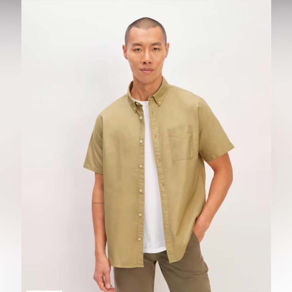 Men’s Everlane Shirt